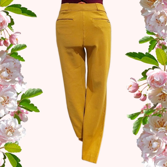 💛 4/$20 | Yellow Slacks - Picture 2 of 9